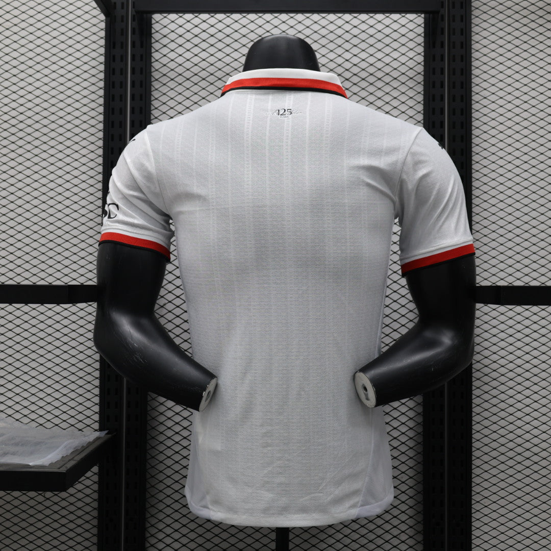 Maglia da trasferta del Milan 24/25