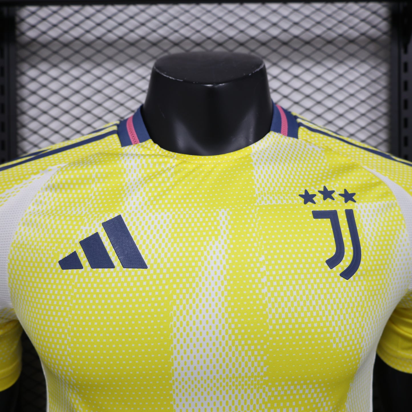 Juventus Away Jersey 24/25