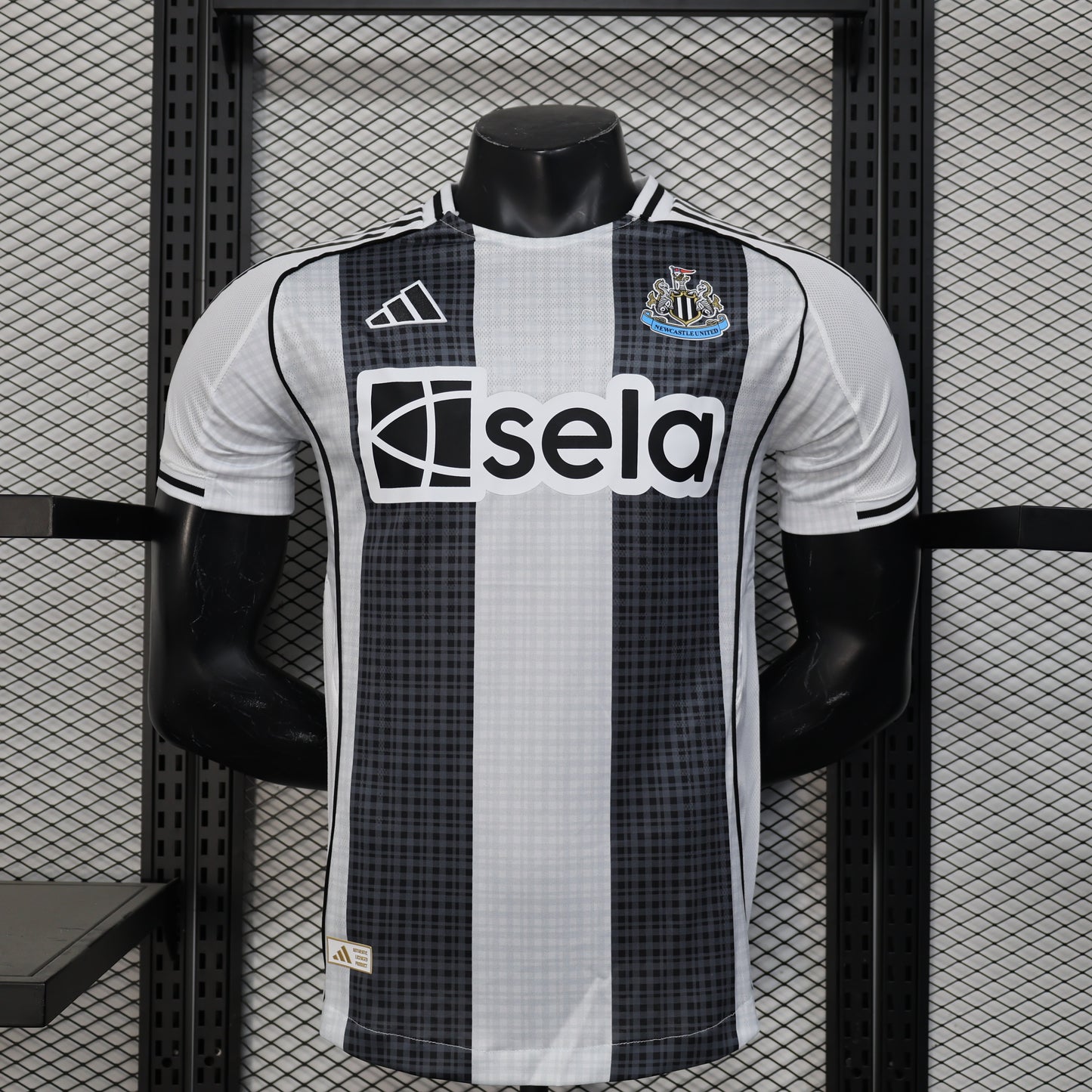 Maglia casalinga del Newcastle United 25/26