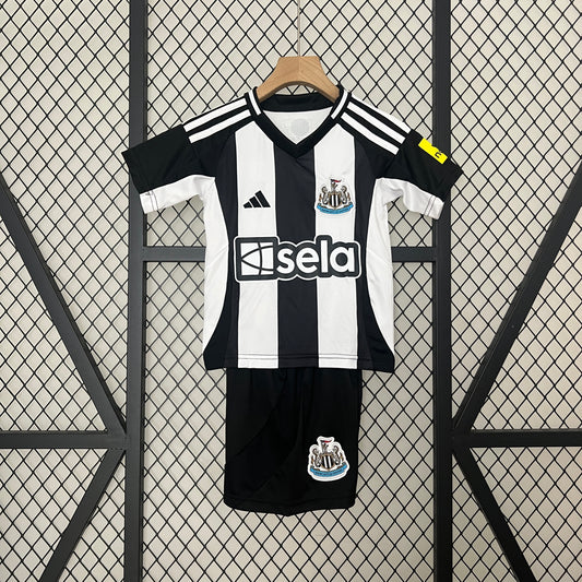 Newcastle United Home Kit 24/25